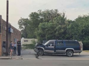 SUV Runs Into Building On W Crawford