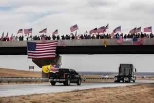 UPDATE: Freedom Convoy  Moves Through Salina