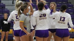 2022 Volleyball Season Preview - Coyotes Looking Forward to Season