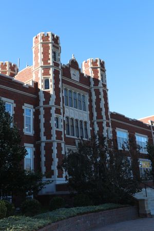 Colvin ’11 Brings Special Exhibition to KWU’s Gallery