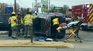 3-Vehicle Accident in East Salina