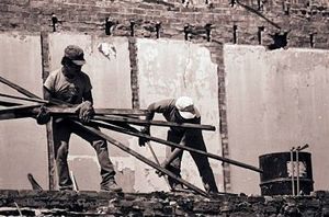 Image Captures Demolition of 218 N. Santa Fe Building in 1990