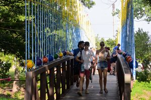 Saturday at the River Festival