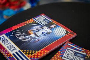 Long McArthur Congratulates Gradey Dick On NBA Draft