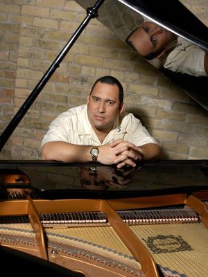 The Roaring Twenties & Flying Fingers