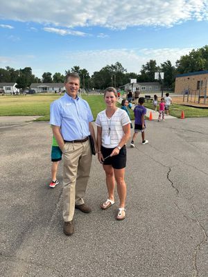 Sunset Teacher Receives You Make a Difference Award