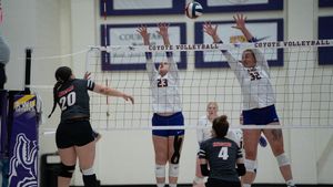 KWU Women’s Volleyball Grounds Falcons in Four Sets on Homecoming