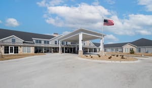Cedarhurst of Salina Now Open: Elevating Senior Living with Unparalleled Amenities & Personalized Care