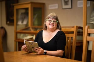 Laura Lee Washburn to Read in Salina Spring Poetry Series