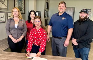 1 Vision Aviation Salina Leases Hangar H626, Set to Become the Newest Garmin International Avionics Service Center