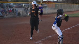 Miller’s walk-off homer fuels Softball to KWU sweep of Tabor