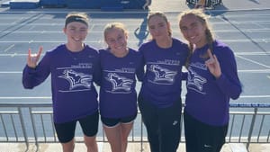 KWU Women’s Track Competes in 4x800m at Drake Relays