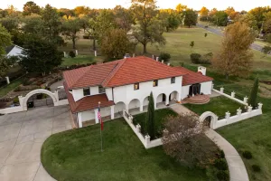 Home of the Day: Stunning Poolside Retreat on 1 Acre – $499,000