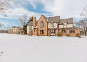 Home of the Day: Custom Home on 10+ Acres – Unique Opportunity in Salina