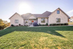 Home of the Day: Luxury Living Awaits – Stunning 5-Bedroom Home in Riverrun