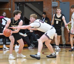 Tough Night: Salina Central Mustangs Stumble Against the Andover Central Jaquars (Photo Gallery)