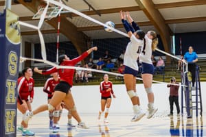 Sacred Heart Volleyball Hosts Ell-Saline (Photo Gallery)